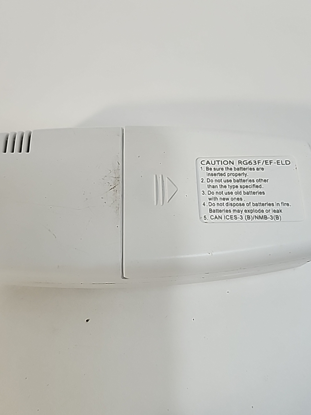 Frigidaire White Remote Control for HVAC - Digital Temp/Timer - Picture 4 of 7